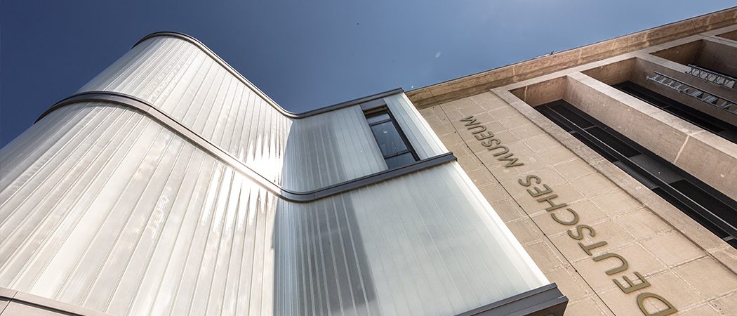 Exterior view of the Deutsches Museum from a frog's perspective